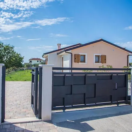 Holiday home Mihaela Deluxe Porec