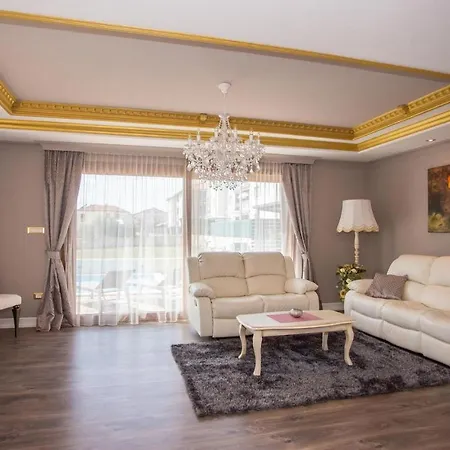 Holiday home Mihaela Deluxe